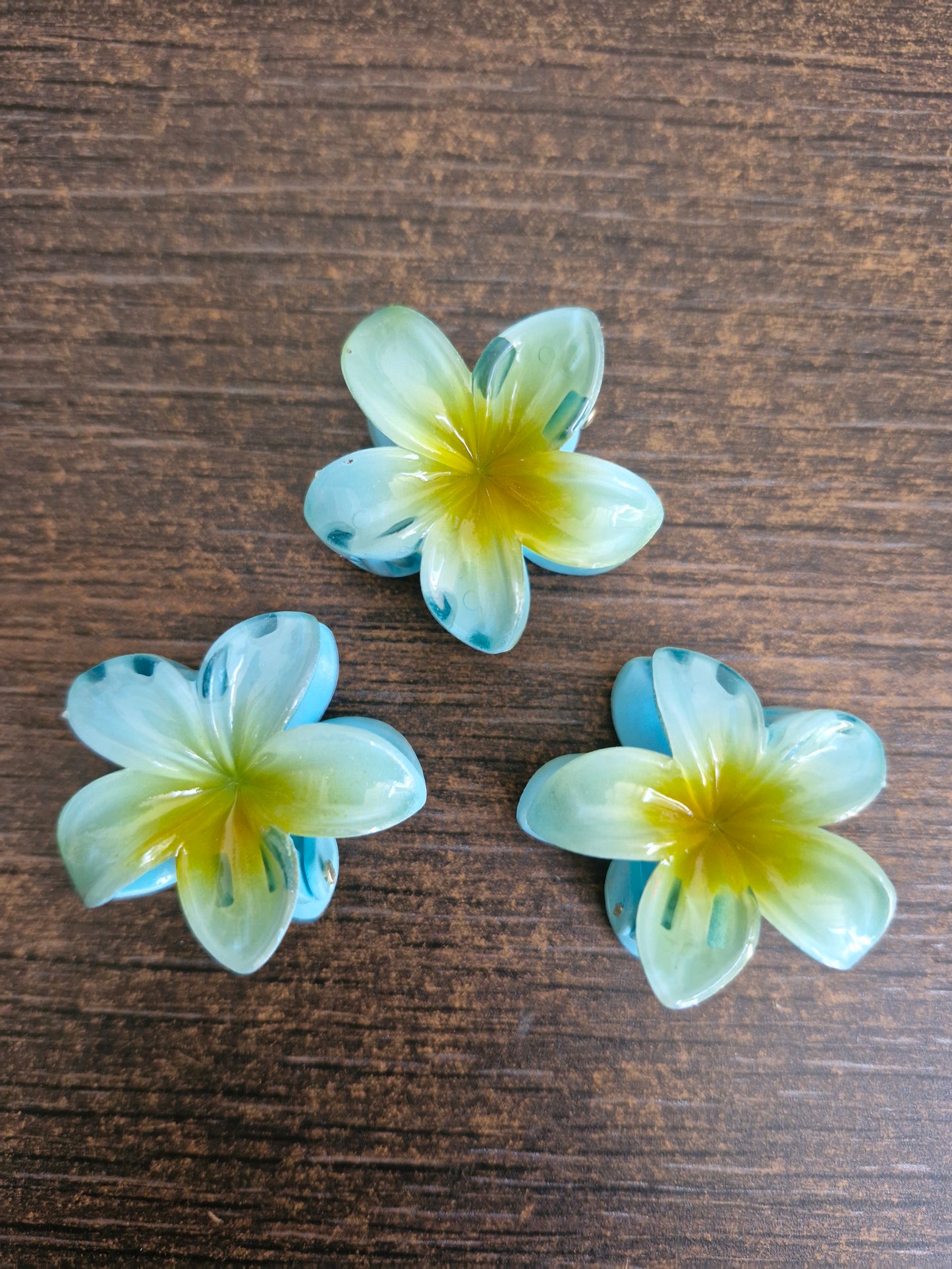 Petite pince fleur BLEU