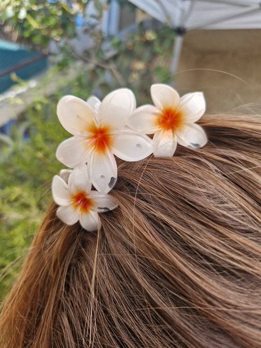 Grande pince fleur BLANCHE et ORANGE