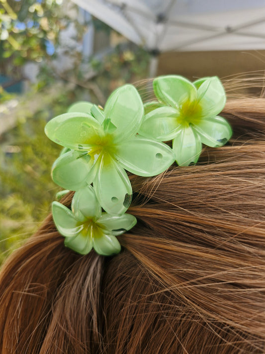 Grande pince fleur VERTE