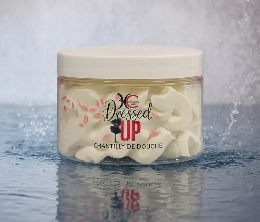 CHANTILLY DE DOUCHE "DRESSED UP"( La robe noire)