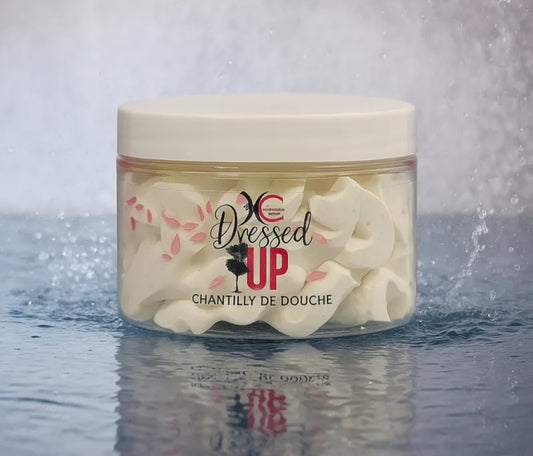 CHANTILLY DE DOUCHE "DRESSED UP"( La robe noire)